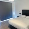 Отель Lovely 1-bedroom With Private Balcony Near Barking, фото 6