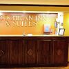 Отель Cochran Inn & Suites, фото 2
