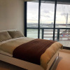 Отель Melbourne Docklands Luxury Seaview Apartment, фото 5