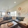 Отель Colorado Springs Townhome w/ Game Room & Mtn Views, фото 3