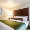 Отель Cobblestone Inn & Suites - Eaton, фото 6