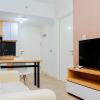 Отель Cozy 2BR at Springlake Summarecon Bekasi Apartment, фото 3