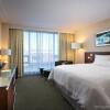 Отель The Westin Wall Centre, Vancouver Airport, фото 3