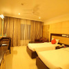 Отель OYO Premium Brigade Road, фото 3