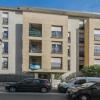 Отель Chic Et Spacieux Appart Avec Parking в Аржантее
