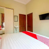 Отель OYO 1195 The Doctor's guest house Syariah, фото 7