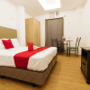 Отель RedDoorz Plus near Commonwealth Regalado, фото 4