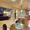 Отель Round House on Round Lake, фото 38