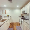 Отель Labelle Apartment, Close to Parks!, фото 3