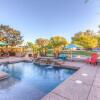 Отель Mesa Lake Front House With Pool and Hot Tub, фото 9