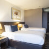 Отель Holiday Inn London - Kingston South, фото 8