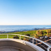 Отель Stunning 3-bedroom Sea Point Retreat Marin, фото 20
