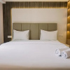 Отель Homey And Spacious 3Br At Sky House Bsd Apartment, фото 15