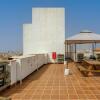 Отель LA MERCED Penthouse 2BR 1BT Private Terrace, фото 12