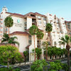 Отель Embassy Suites by Hilton Santa Ana Orange County Airport в Санта-Ана