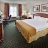 Отель Holiday Inn Express And Suite Omaha Area, фото 3