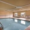Отель Country Inn & Suites by Radisson, Valparaiso, IN, фото 16