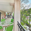 Отель Luxe Creekside End Unit W/ Pool - Walk Downtown! 2 Bedroom Condo, фото 15