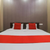 Отель Oyo Flagship 75182 Hotel Aniket Residency, фото 14