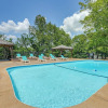 Отель Branson West Condo < 2 Mi to Silver Dollar City!, фото 17