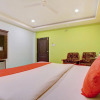 Отель OYO 8618 Mourya Grand, фото 4