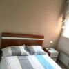 Отель Apartment With 2 Bedrooms in Bagnolet, With Terrace and Wifi, фото 2