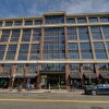 Отель Global Luxury Suites at Logan Circle, фото 1