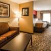 Отель Comfort Suites At WestGate Mall, фото 3