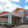 Отель Holiday Inn Express Hotel & Suites Gananoque, an IHG Hotel, фото 4