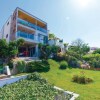 Отель Stunning Home in Crikvenica With Wifi and 2 Bedrooms, фото 1
