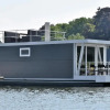Отель Cozy floating boatlodge 