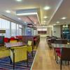 Отель Hampton by Hilton London Luton Airport, фото 9