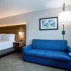 Отель Holiday Inn Express And Suites Deland South, an IHG Hotel, фото 5