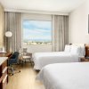 Отель Hampton Inn & Suites Santa Monica, фото 29