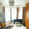 Отель Stylish 2 Bed Room Apartment 5 Sleep Free Wifi & p, фото 2