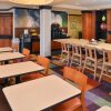 Отель Fairfield Inn & Suites by Marriott Kingsland, фото 18