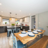 Отель Bosham 3 BR Beach House With Garden Playhouse, фото 11