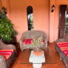 Отель Tuscan Villa 5mins From Beach, Sleeps 8, ev Point, фото 2
