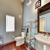 Отель Hip 2nd-Story Studio Apts, фото 5
