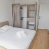 Отель Spacieux appartement avec Balcons, 4 chambres, espace & confort, Centre Gare, фото 16