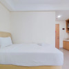 Отель Comfort And Homey Studio Apartment At B Residence, фото 3