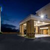 Отель La Quinta Inn & Suites by Wyndham Pontoon Beach, фото 20