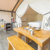 Отель Gapyeong Lavitapensionglamping, фото 49