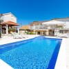 Отель Amazing Home in Blato na Cetini With Wifi and 4 Bedrooms, фото 30