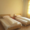 Отель Wuyuan Jiangling Huatian Hostel, фото 11