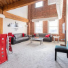 Отель Two Levels Cleveland Luxury Condo, фото 12