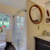 Отель Hale Pikonia In Historic Honokaa Town 2 Bedroom Home, фото 9