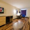 Отель Red Roof Inn & Suites Philadelphia - Bellmawr, фото 4