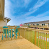 Отель Breezy Pine Knoll Shores Escape: Walk to Beaches!, фото 16