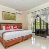Отель ZEN Rooms Seminyak Taman Petitenget, фото 3